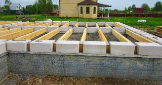 Фундамент для дома Беслан. Заказать под ключ цена от 3275 руб/м3